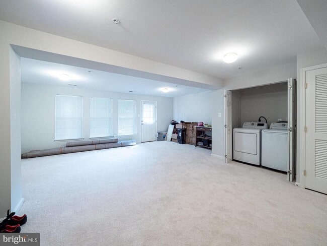 Building Photo - 13001 Vaden Terrace