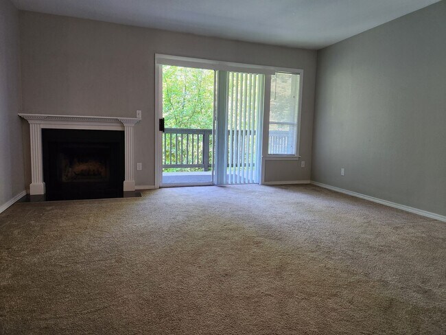 Building Photo - 500 National Ave N