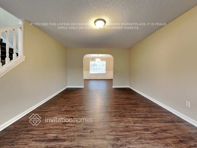 Building Photo - 372 Othello Dr