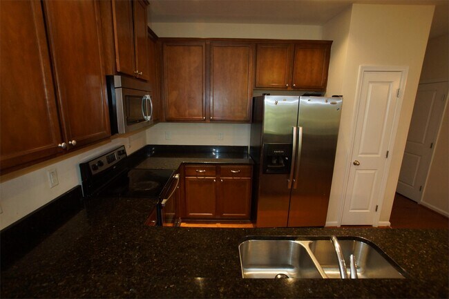 Building Photo - 2236 Stoney Spring Dr