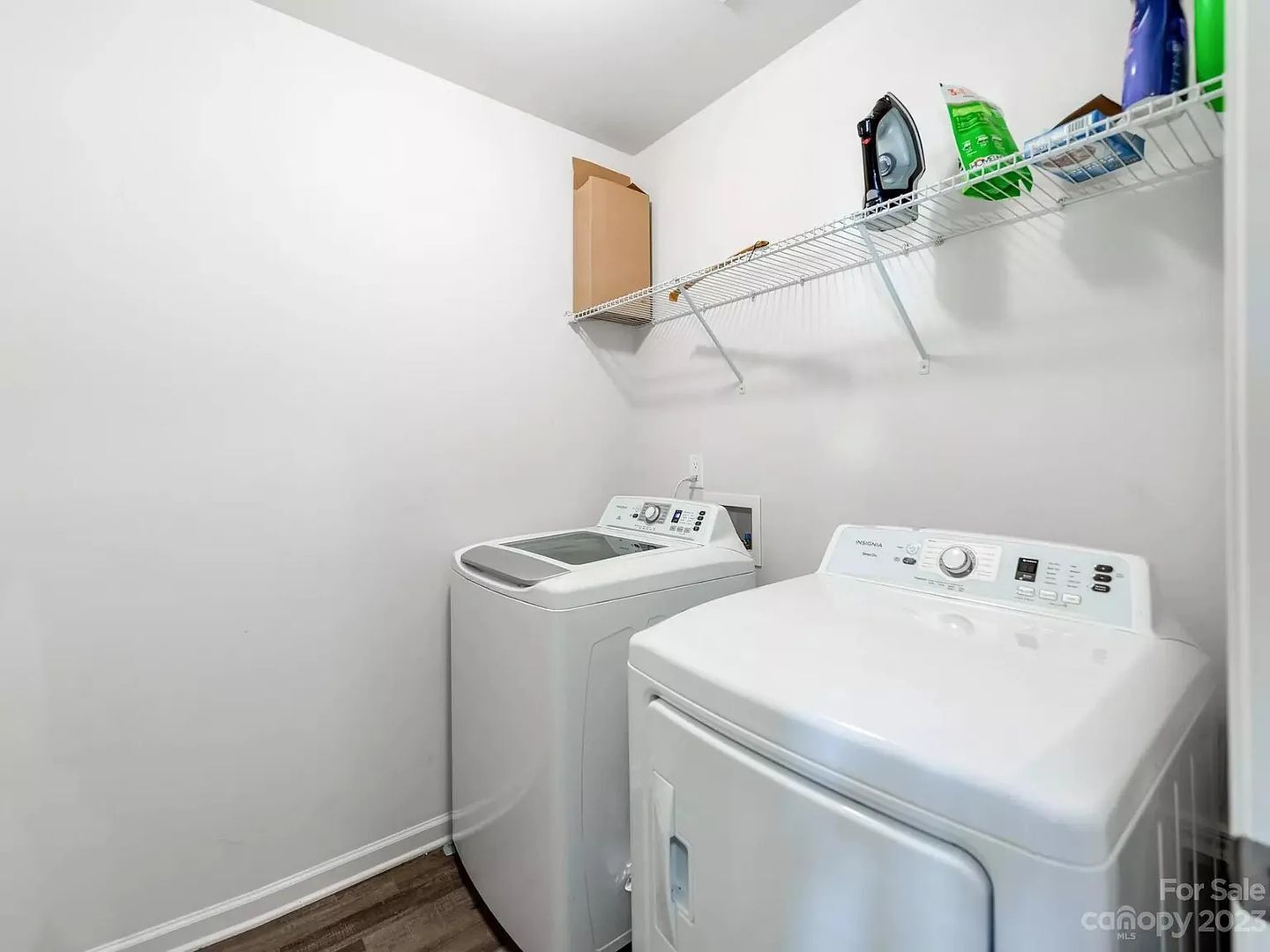 Building Photo - 1016 Amberlight Circle