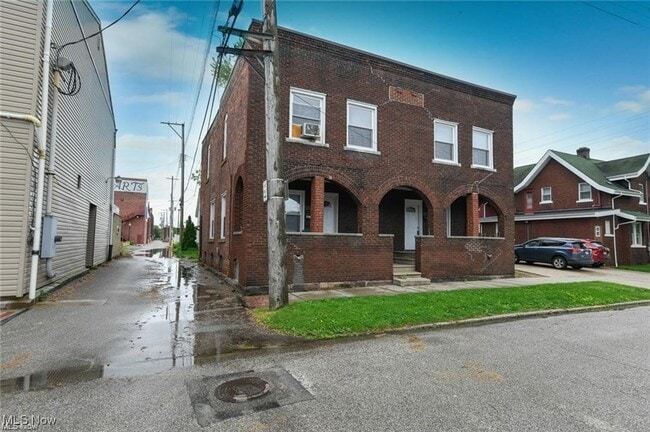 Primary Photo - 71-73 6th St NW