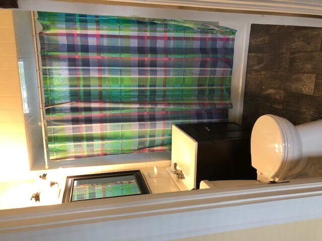 Bathroom - 1175 Boulevard