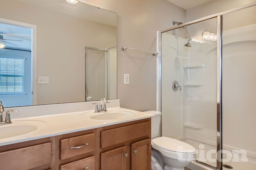 Building Photo - 1212 Screech Owl Rd