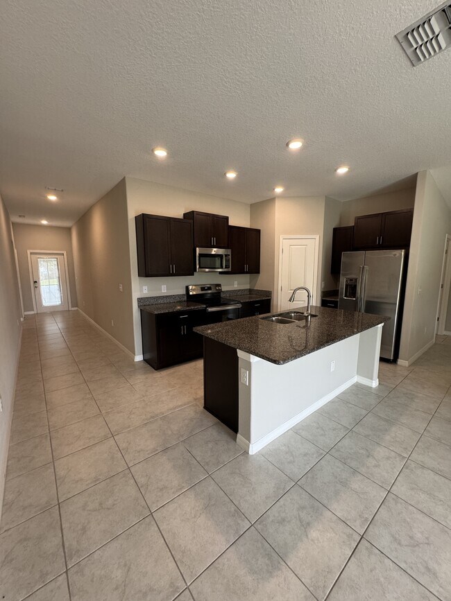 Building Photo - 13009 Majestic Garden Ln