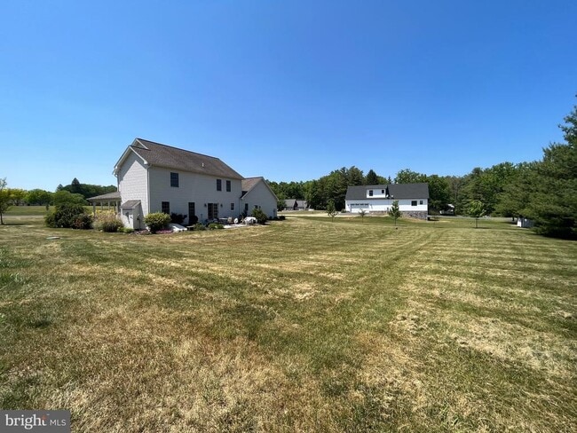 Building Photo - 6 Morgan Dr