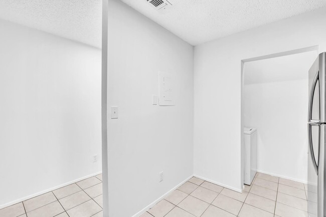Building Photo - 11225 W Atlantic Blvd