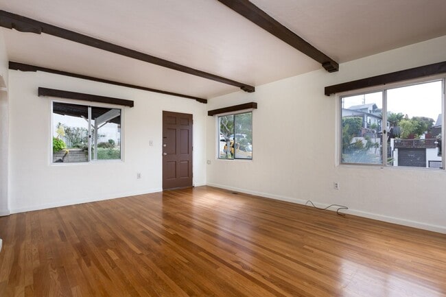 Building Photo - Spanish Coastal Charmer with Ocean Views -- Walk to the Beach