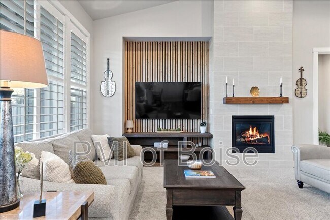 Building Photo - 10238 Hazy Gln Dr