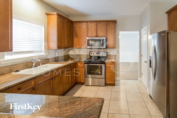 Building Photo - 203 Curico Ln