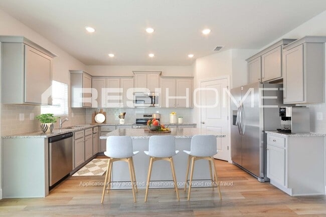 Building Photo - 5245 Hartwood Lp