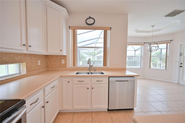 Building Photo - 4646 Pointe O Woods Dr