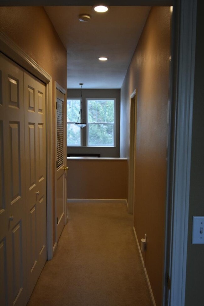 Building Photo - 10408 N Merlin Way