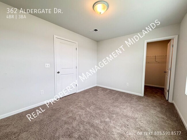 Building Photo - 362 Aldergate Dr