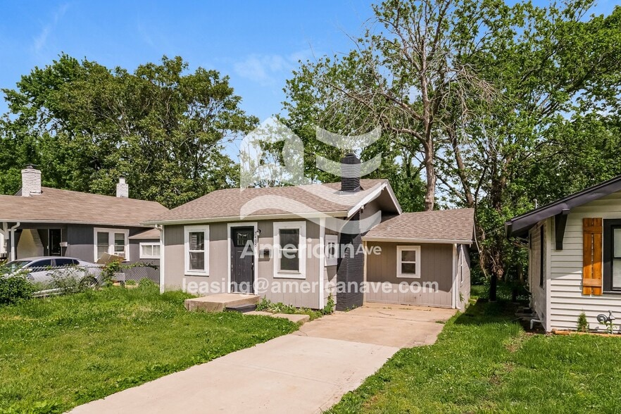Building Photo - 7405 Montgall Ave