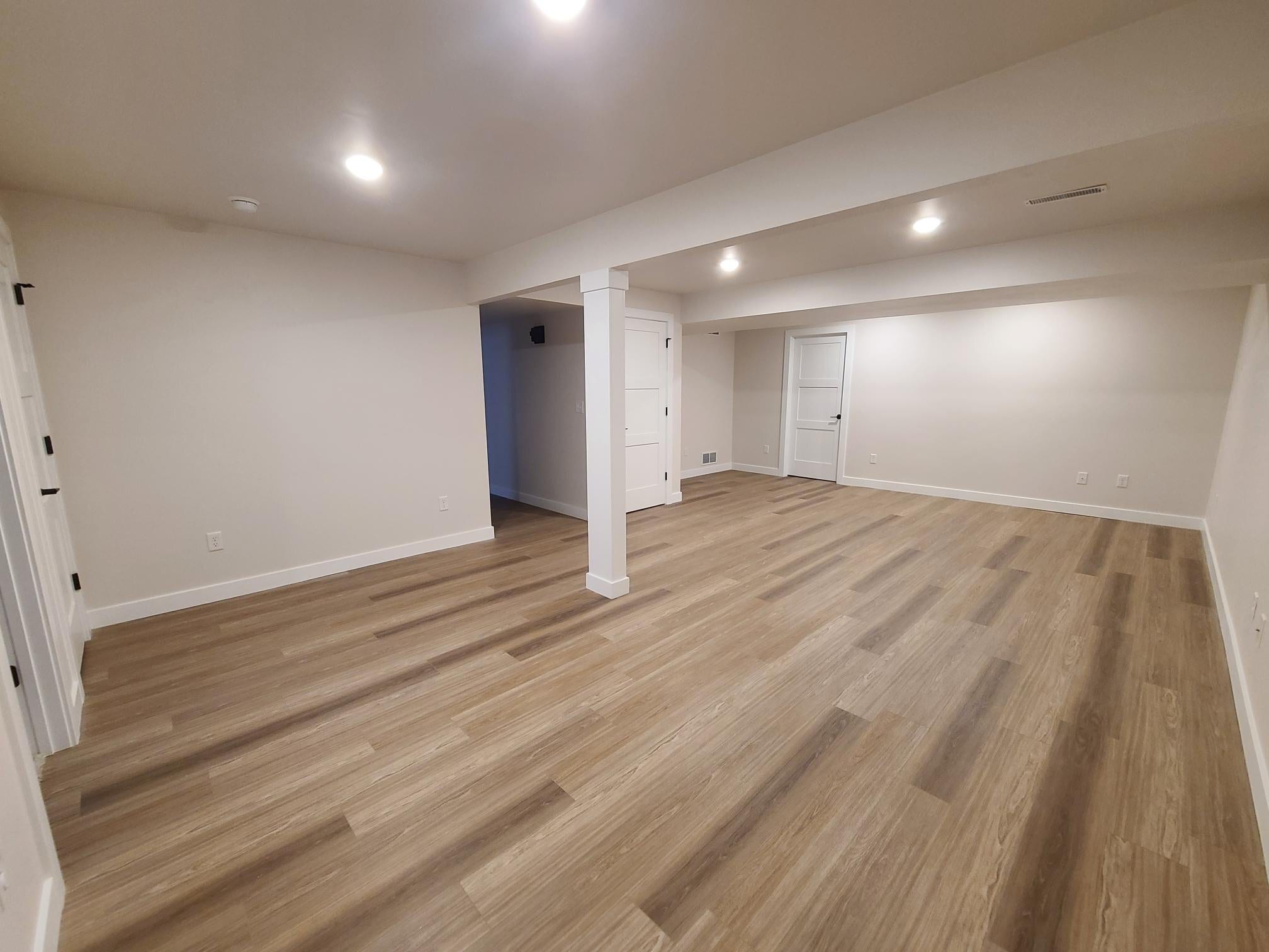 Building Photo - 423 Founders Wy