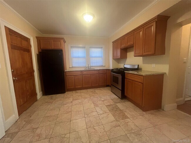 Building Photo - 4212 Monticello Ave