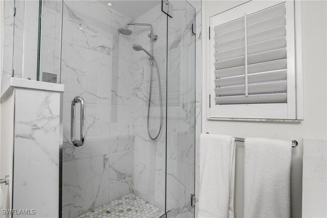 Building Photo - 853 Tanbark Dr