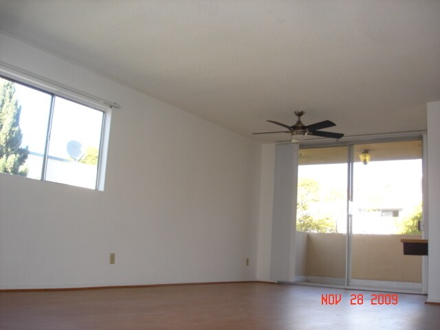 Building Photo - 918 3rd St