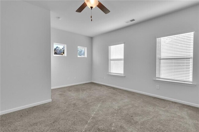 Building Photo - 5108 City Walk Dr
