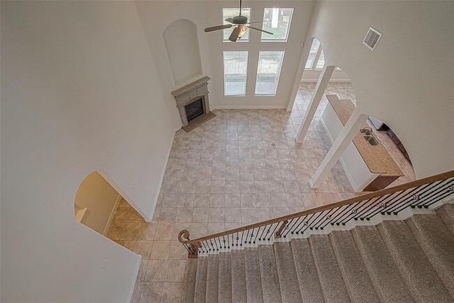 Building Photo - 13910 Desert Trace Ct