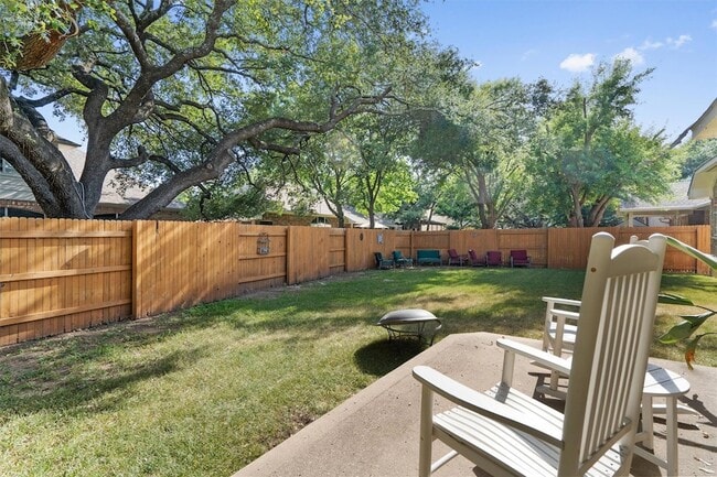 Building Photo - 1421 Redden Cove