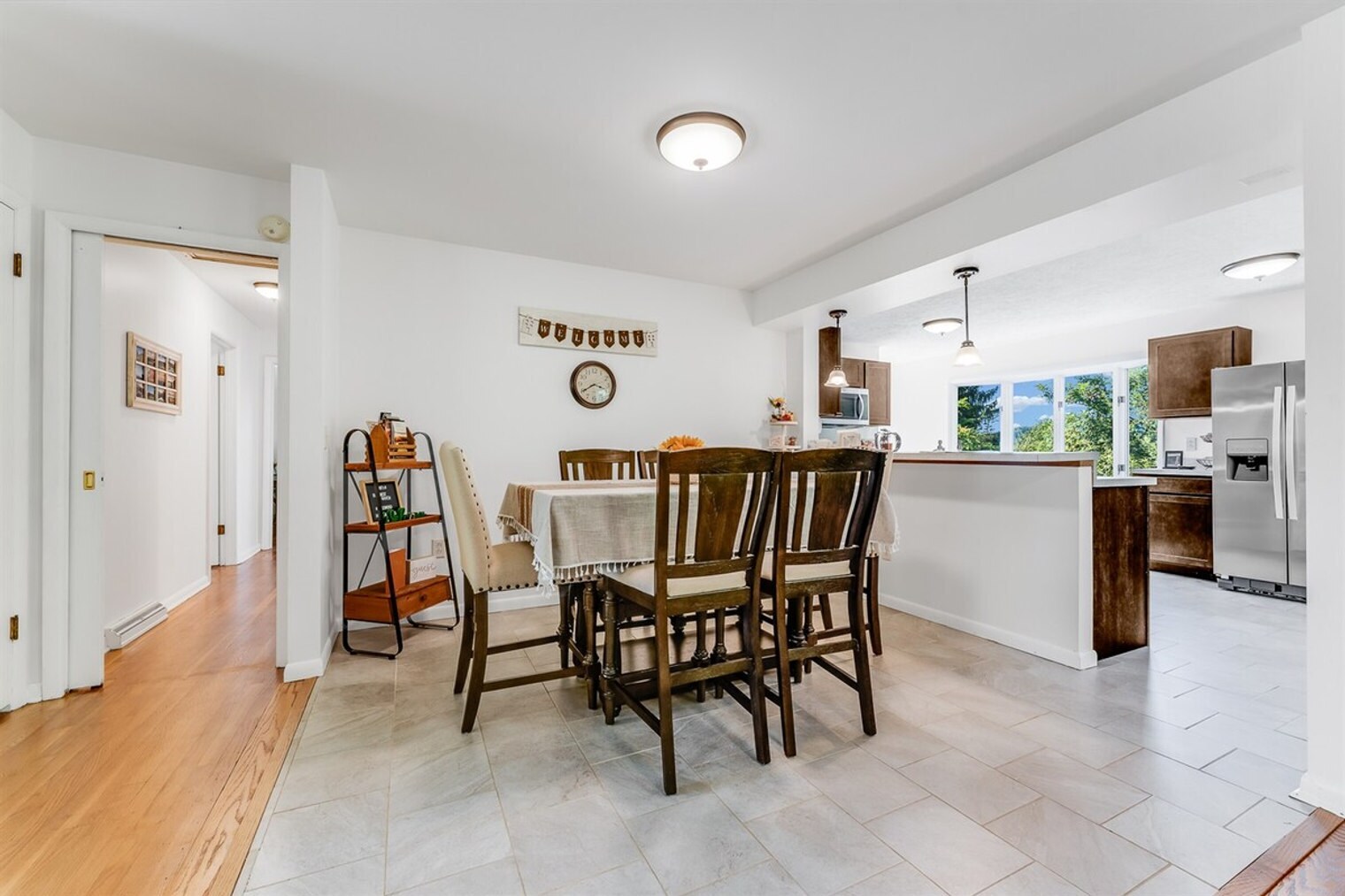 Building Photo - 521 Woodhaven Dr