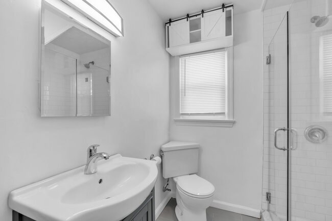 Building Photo - 1739 Asbury Ave