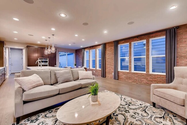 Building Photo - 1112 S Grant St