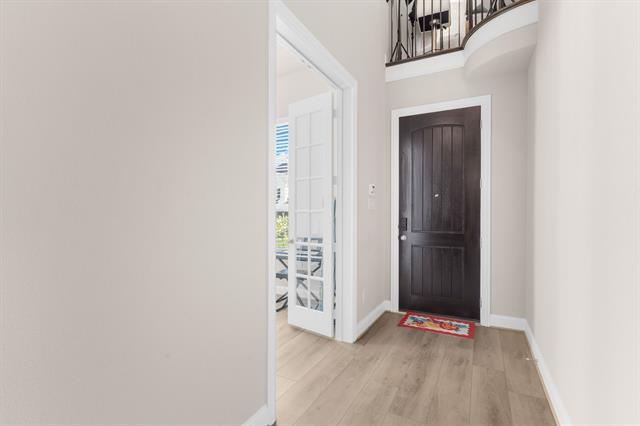 Building Photo - 106 Spanish Bluebell Dr