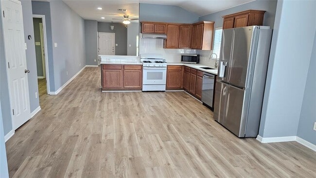 Building Photo - 3708 Hawk View St