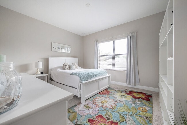 Building Photo - 10238 Blossom Trail