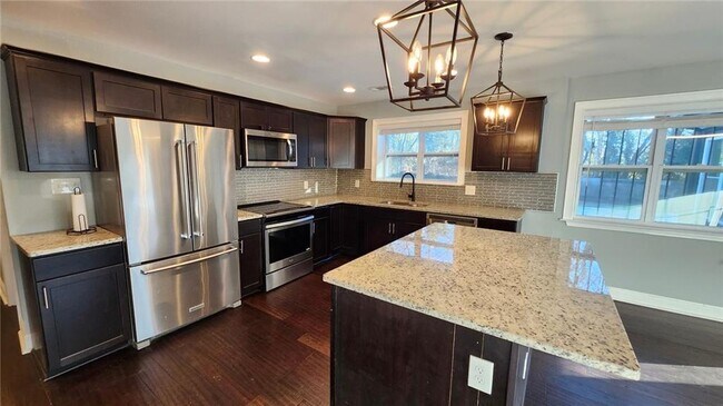 Building Photo - 1786 Stanton Rd SW