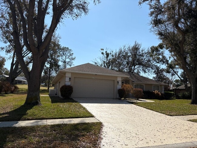 Building Photo - Beautifully Updated Golf Home for Rent – Lake County, Florida