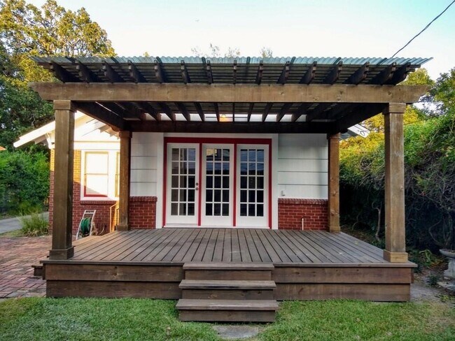 Building Photo - 4009 Norhill Blvd