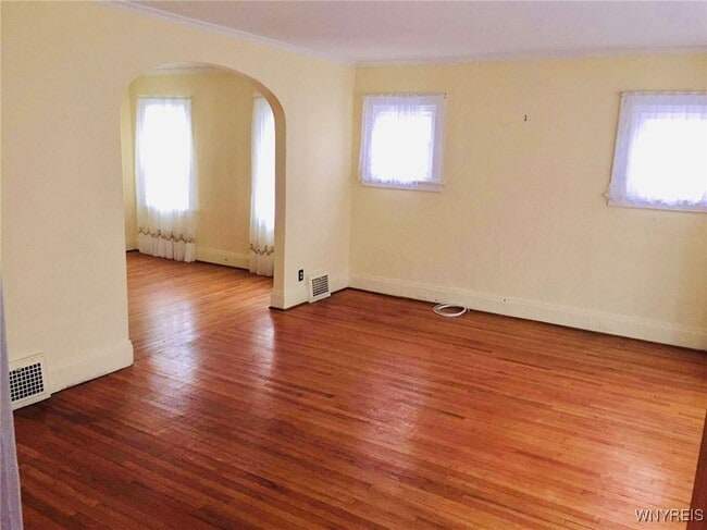 Building Photo - 224 Ivyhurst Cir