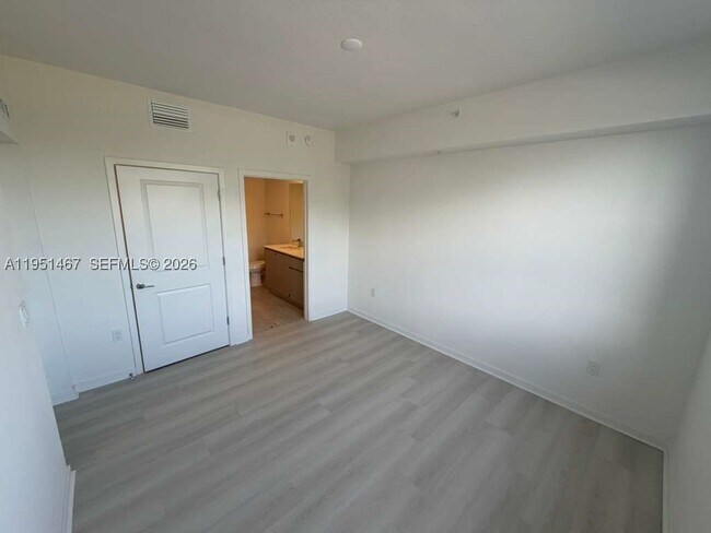 Building Photo - 5587 Millennia Park Dr
