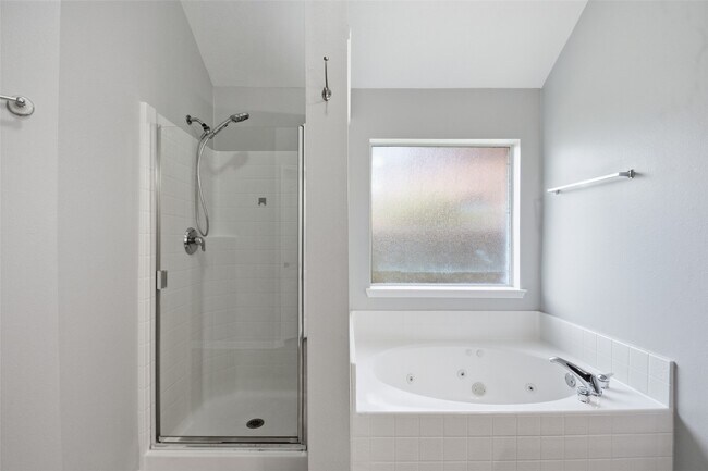 Building Photo - 7018 Chapel Meadow Ln