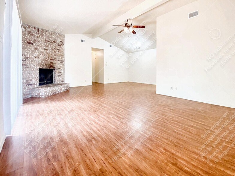 Building Photo - 109 Hughson Ct