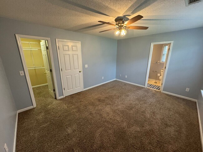 Building Photo - 111 Weatherstone Pl