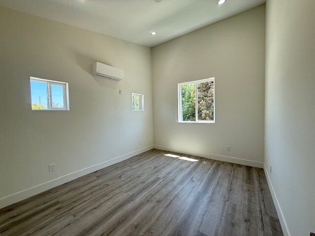 Building Photo - 19515 Cantara St