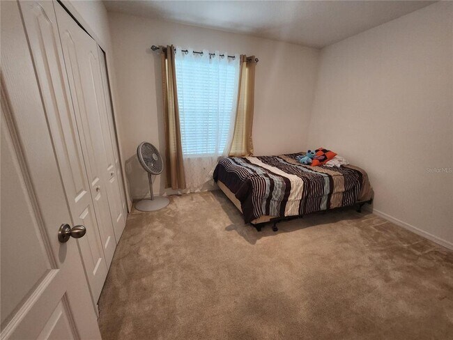 Building Photo - 511 Big Sioux Ct