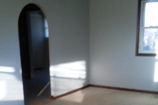 Building Photo - 121 S 13th Ave