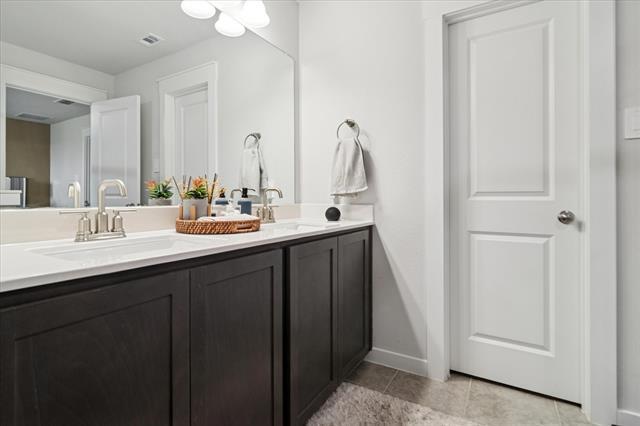 Building Photo - 3047 Tenor Wy