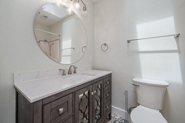 Building Photo - 30 Woodham Ave