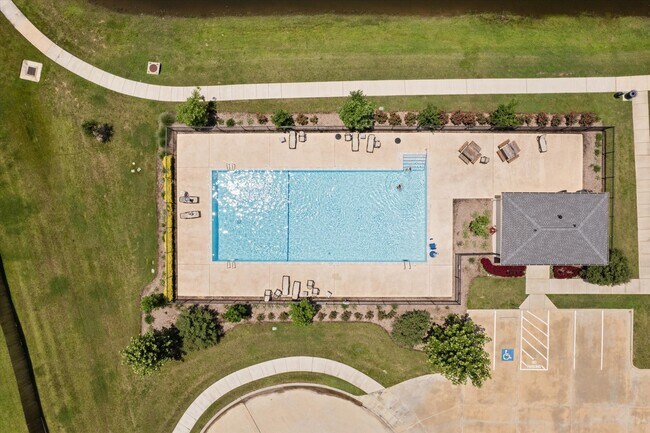 Building Photo - 11251 Stirton Dr