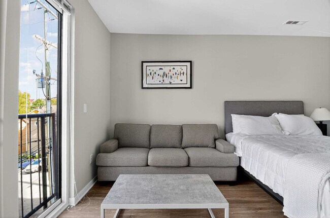 Building Photo - 229 S Grant St