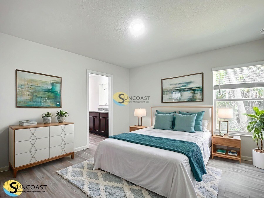 Building Photo - 11 Regis Ln