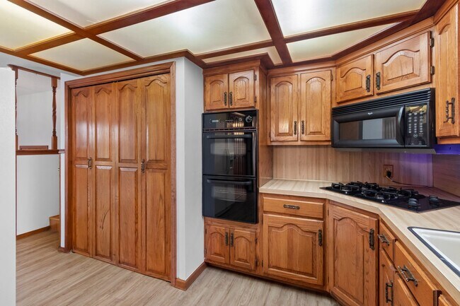 Building Photo - 12405 Bethel Blacktop Rd