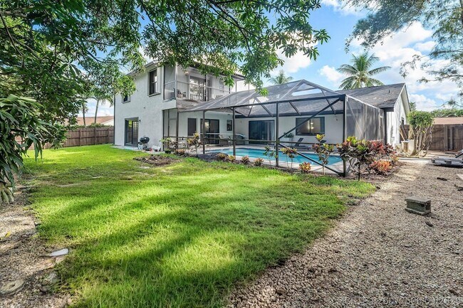 Building Photo - 13645 Exotica Ln